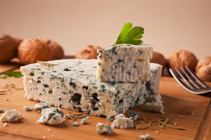 青カビタイプのチーズ,ロックフォールチーズ